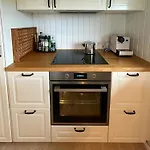 Charming With Sea View In Hejlsminde 度假居