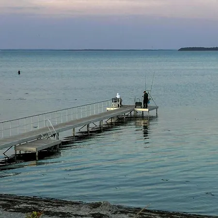 Charming With Sea View In Dom wakacyjny Hejlsminde